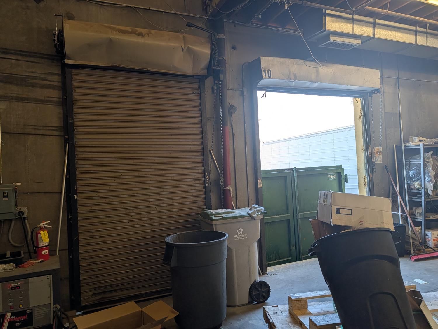 4525 W Shaw Ave, Fresno, CA 93722