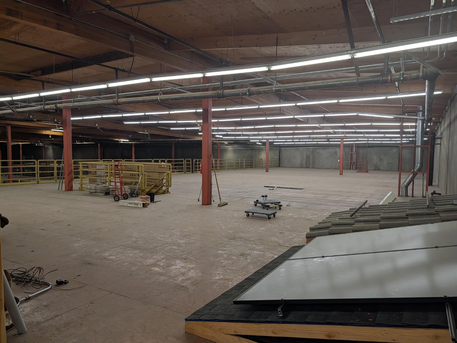 4525 W Shaw Ave, Fresno, CA 93722