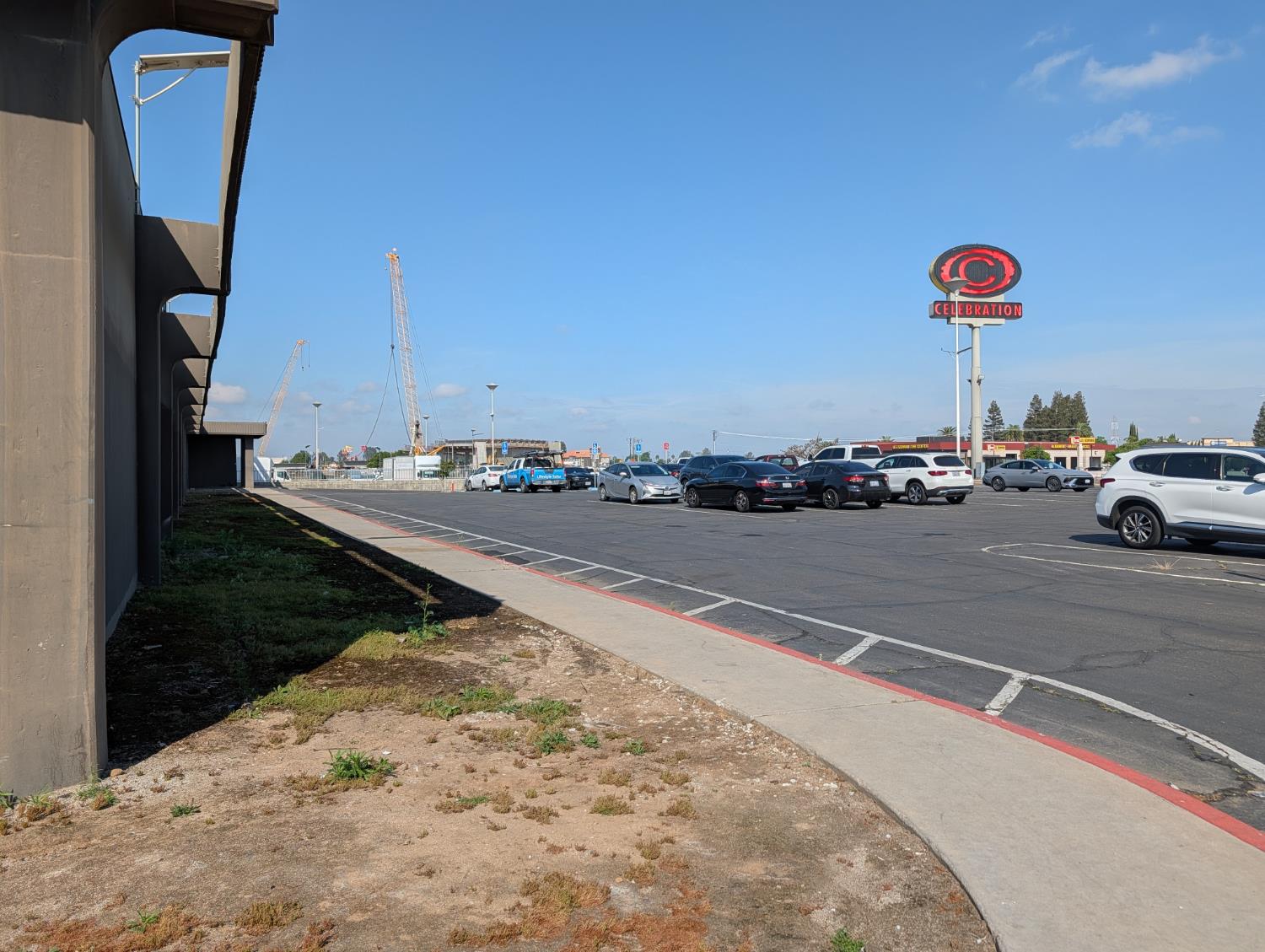 4525 W Shaw Ave, Fresno, CA 93722