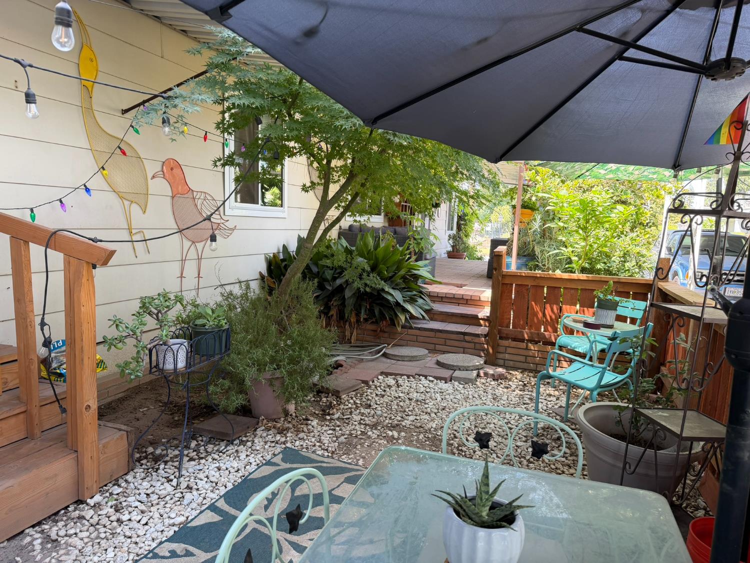 2706 W Ashlan Ave, Fresno, CA 93722