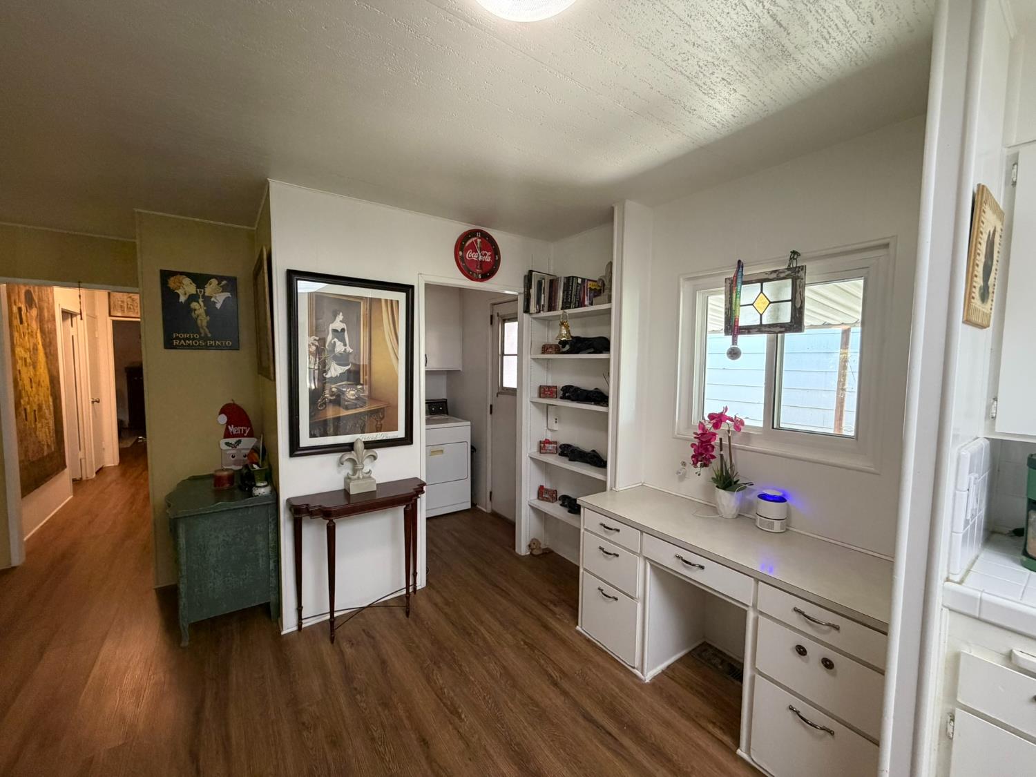 2706 W Ashlan Ave, Fresno, CA 93722