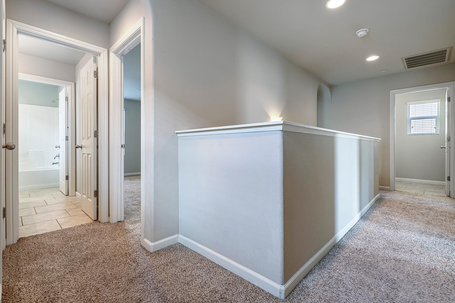 1324 Royalty Way, Clovis, CA 93619