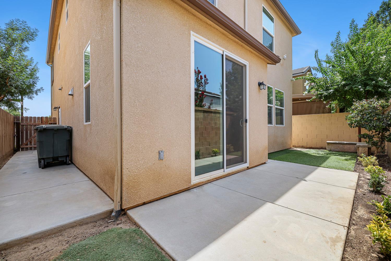 1324 Royalty Way, Clovis, CA 93619
