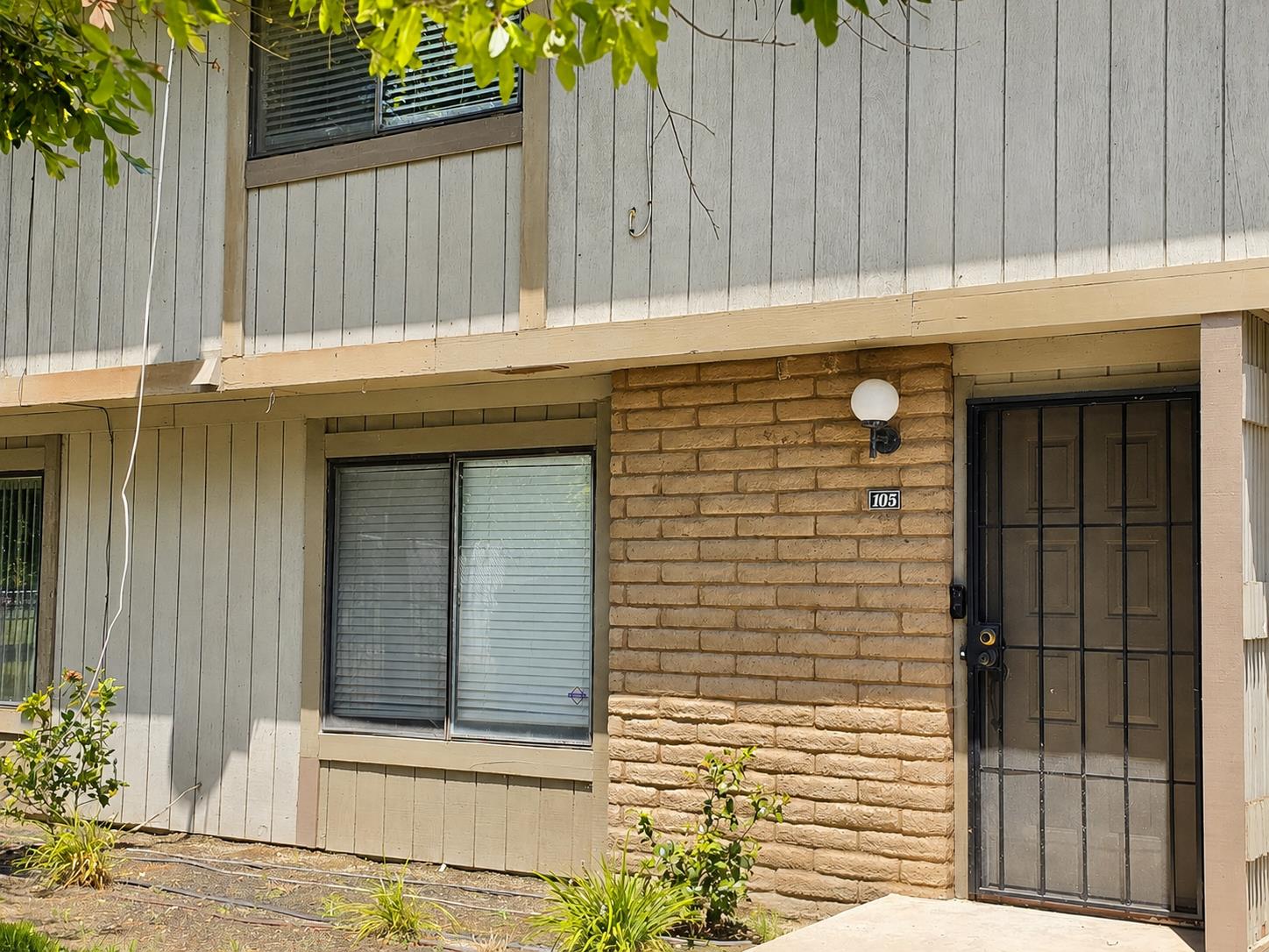 4747 N Woodrow Ave #105, Fresno, CA 93726