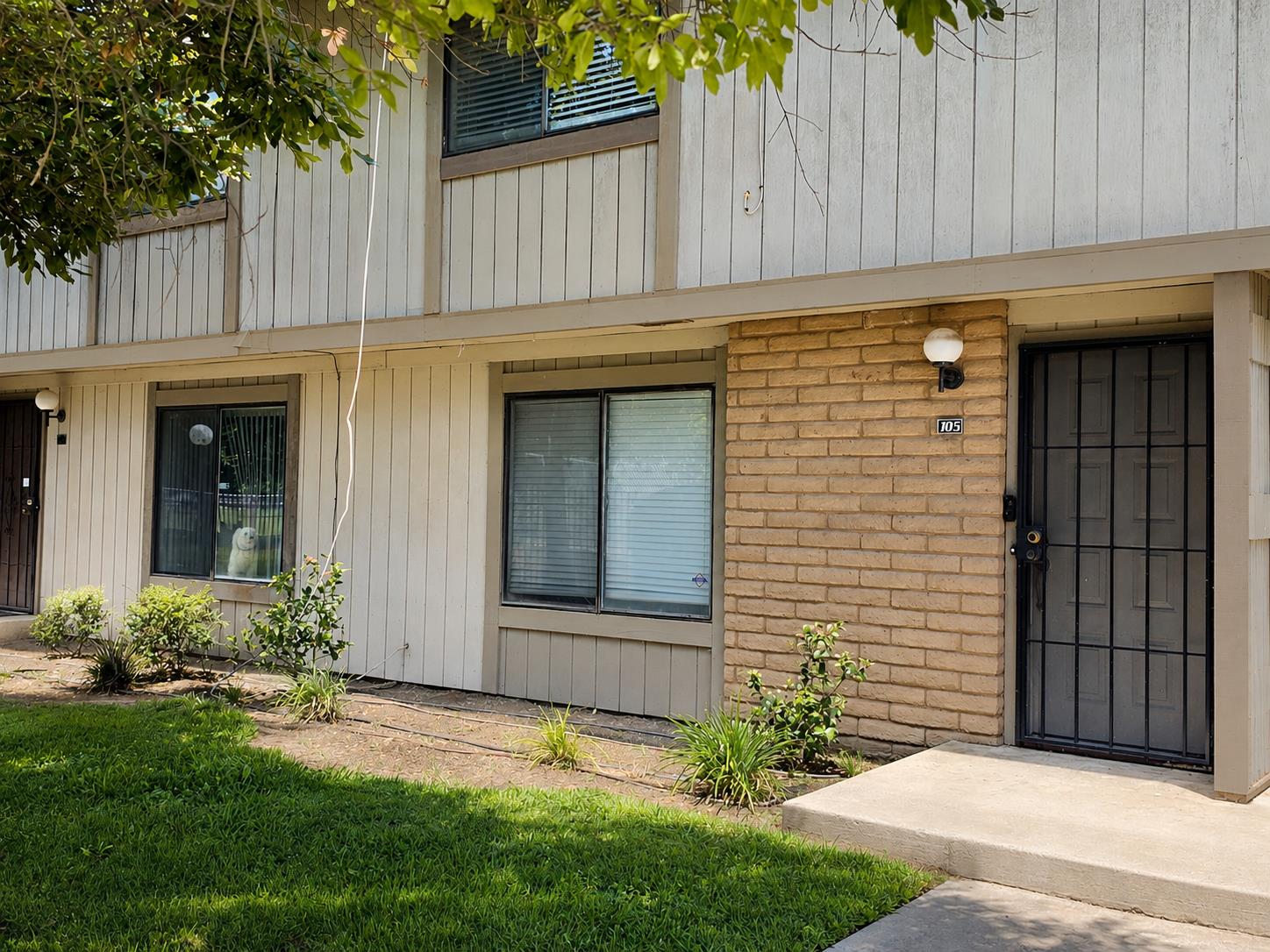 4747 N Woodrow Ave #105, Fresno, CA 93726