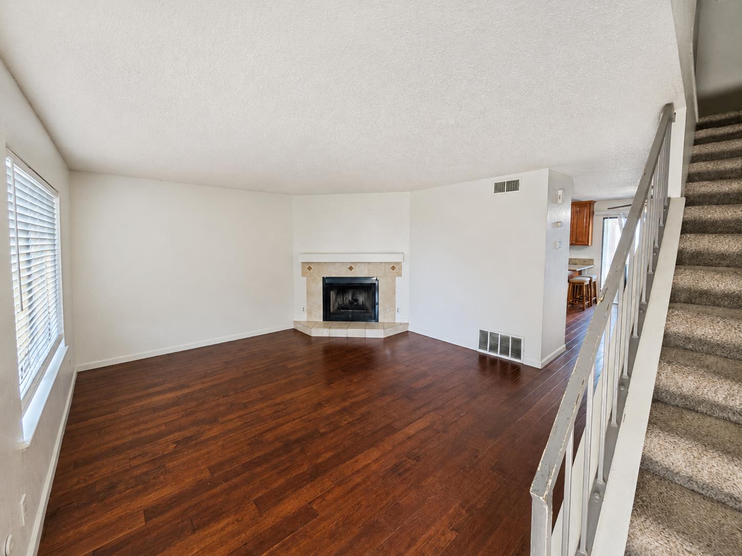 4747 N Woodrow Ave #105, Fresno, CA 93726
