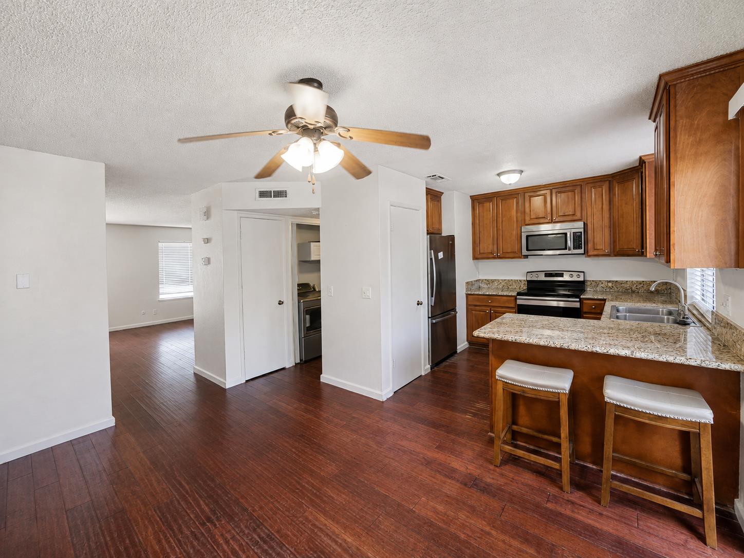 4747 N Woodrow Ave #105, Fresno, CA 93726