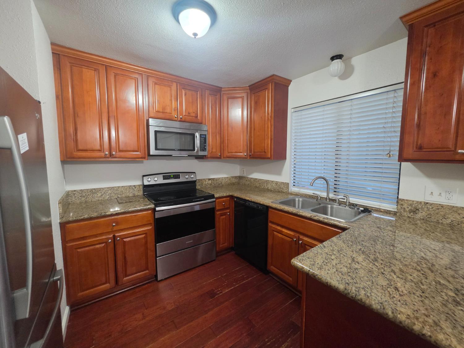 4747 N Woodrow Ave #105, Fresno, CA 93726