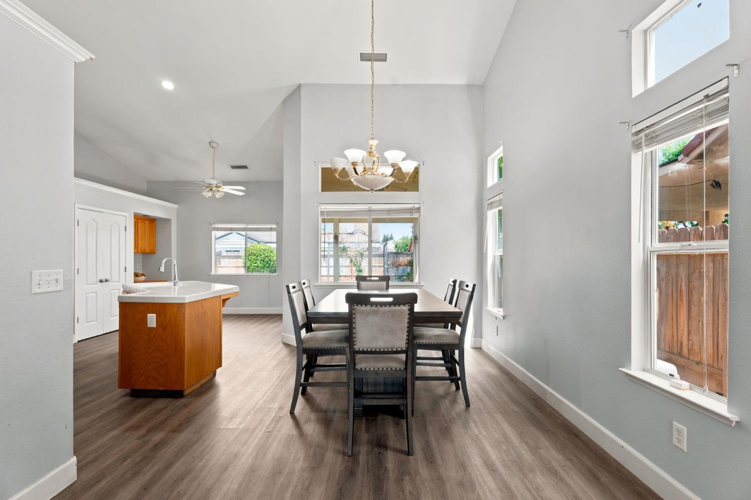1941 Cromwell ave, Clovis, CA 93611
