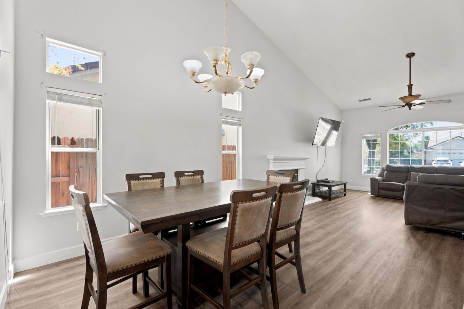 1941 Cromwell ave, Clovis, CA 93611