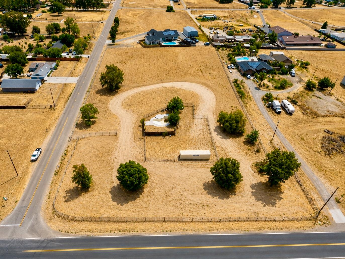 36058 Avenue 17 1/2, Madera, CA 93636