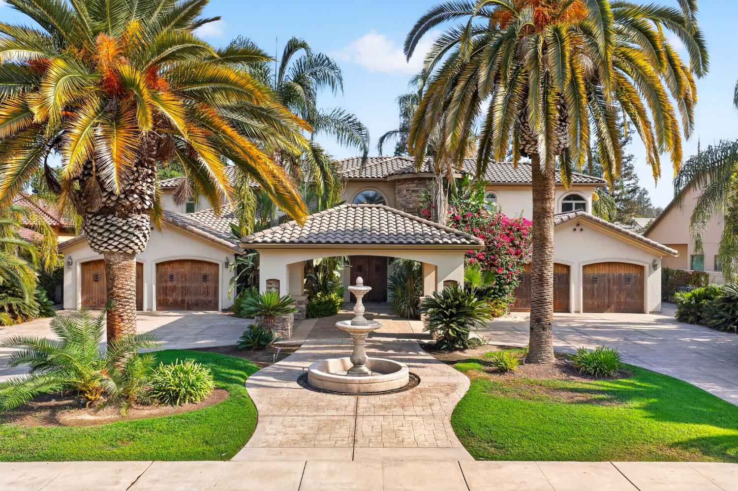 5034 W Firenze Ave, Visalia, CA 93291