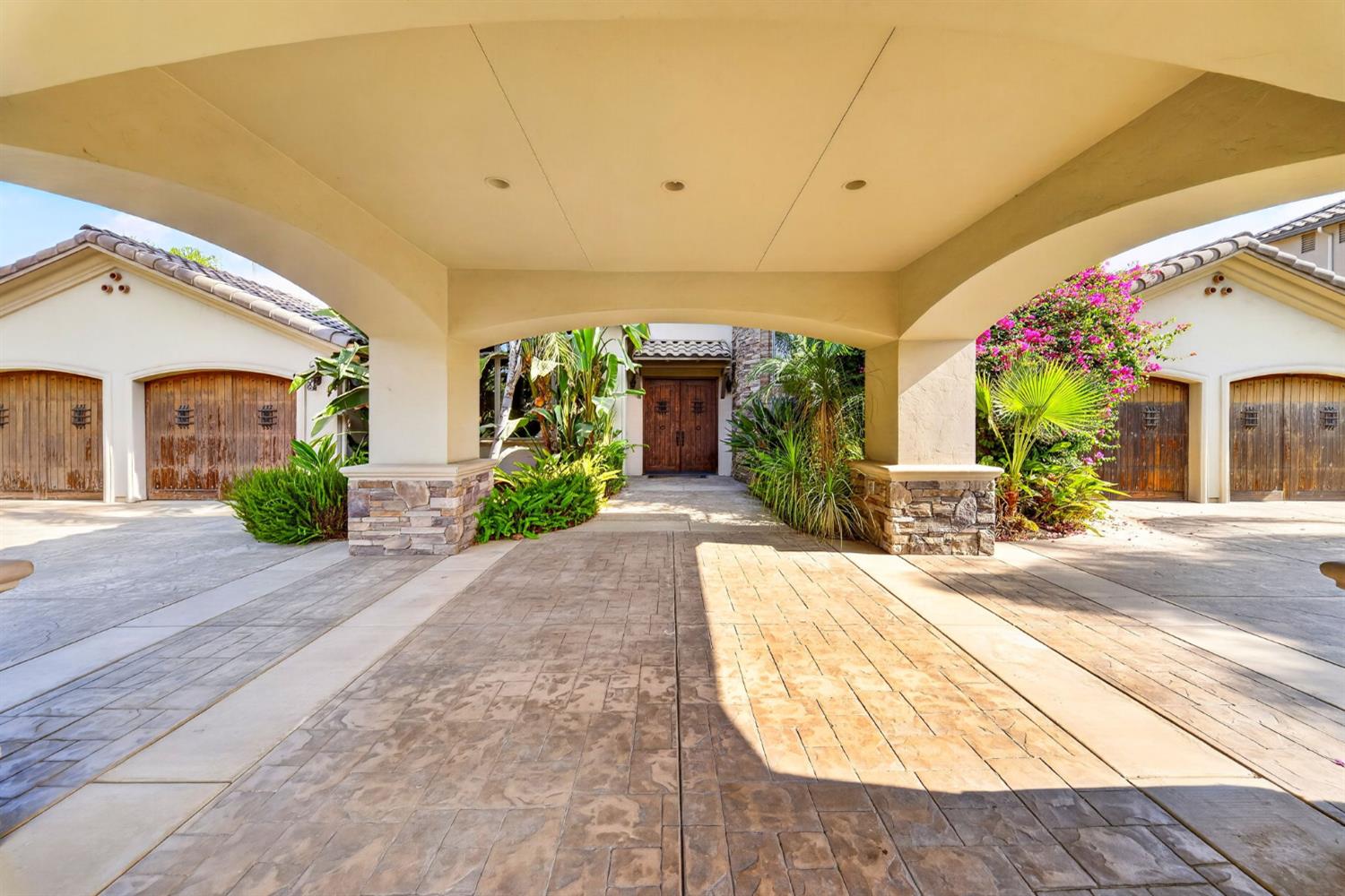 5034 W Firenze Ave, Visalia, CA 93291