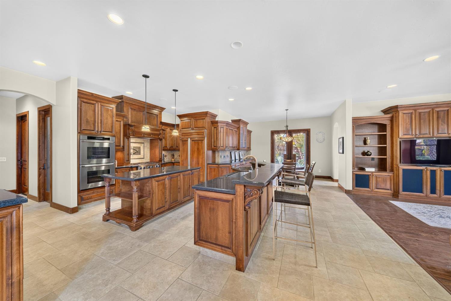 5034 W Firenze Ave, Visalia, CA 93291