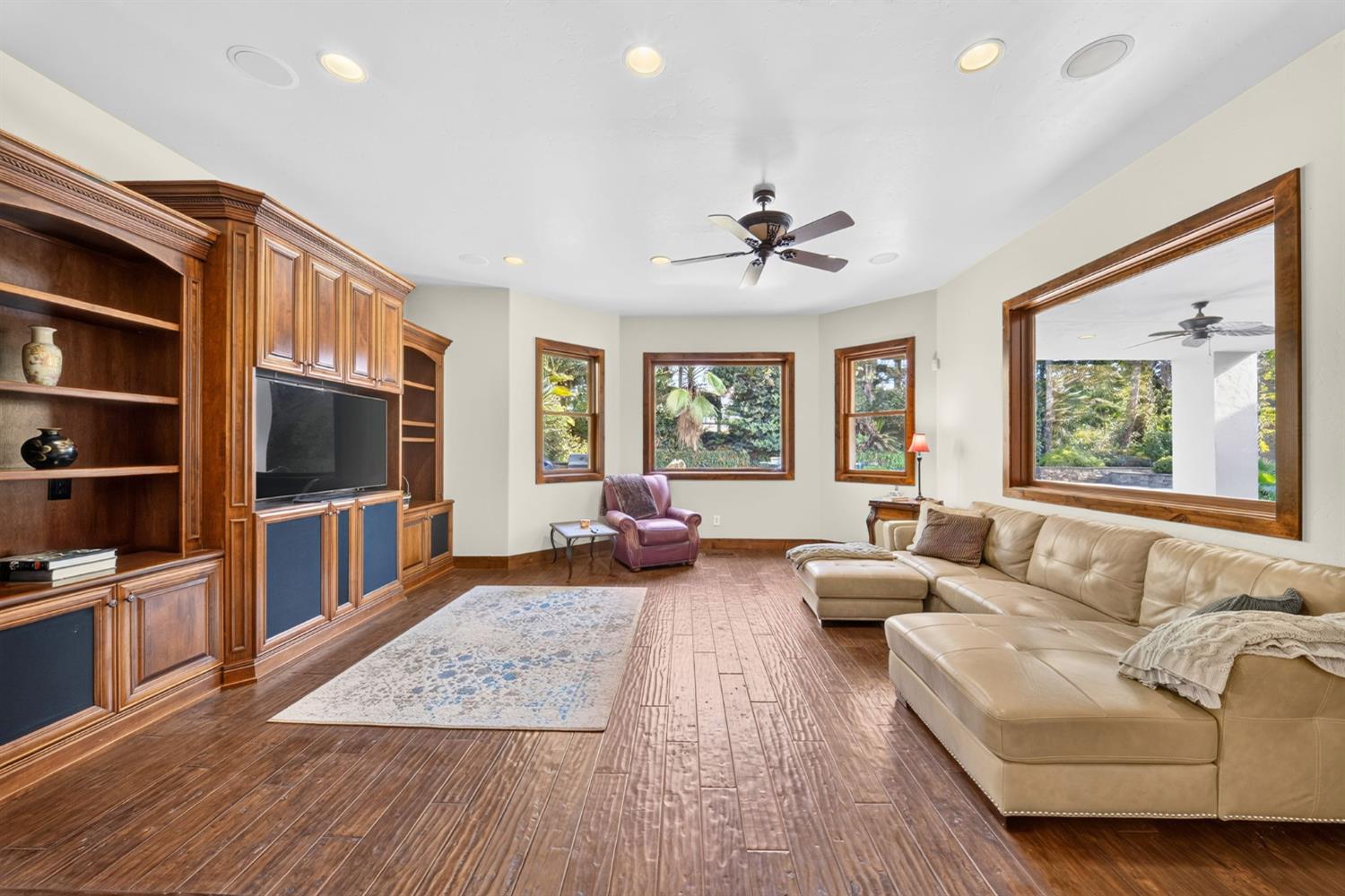 5034 W Firenze Ave, Visalia, CA 93291