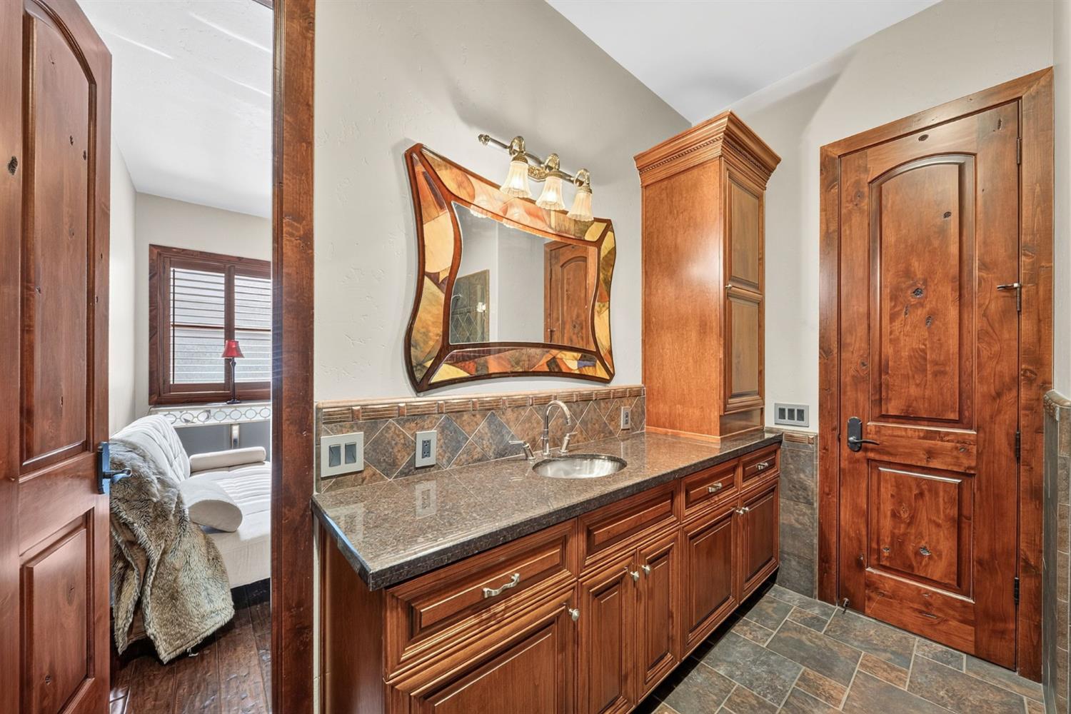 5034 W Firenze Ave, Visalia, CA 93291