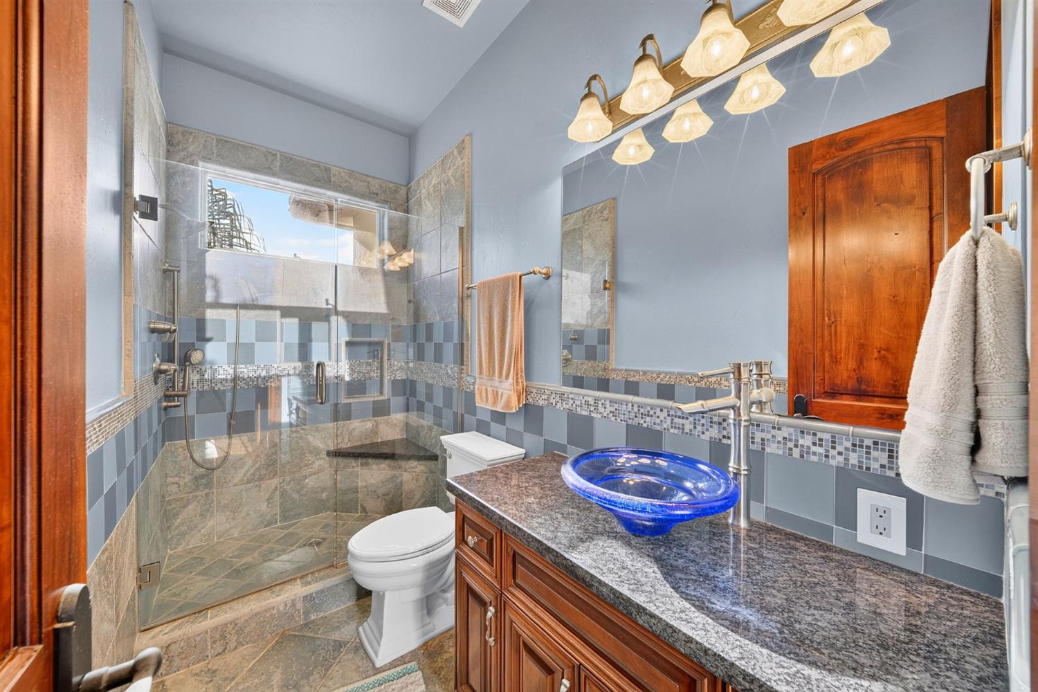 5034 W Firenze Ave, Visalia, CA 93291