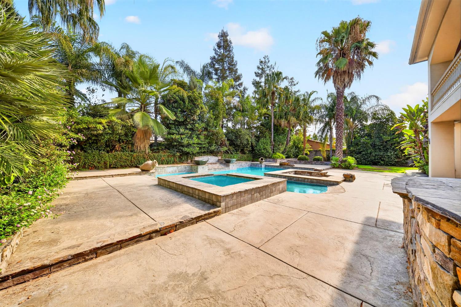5034 W Firenze Ave, Visalia, CA 93291