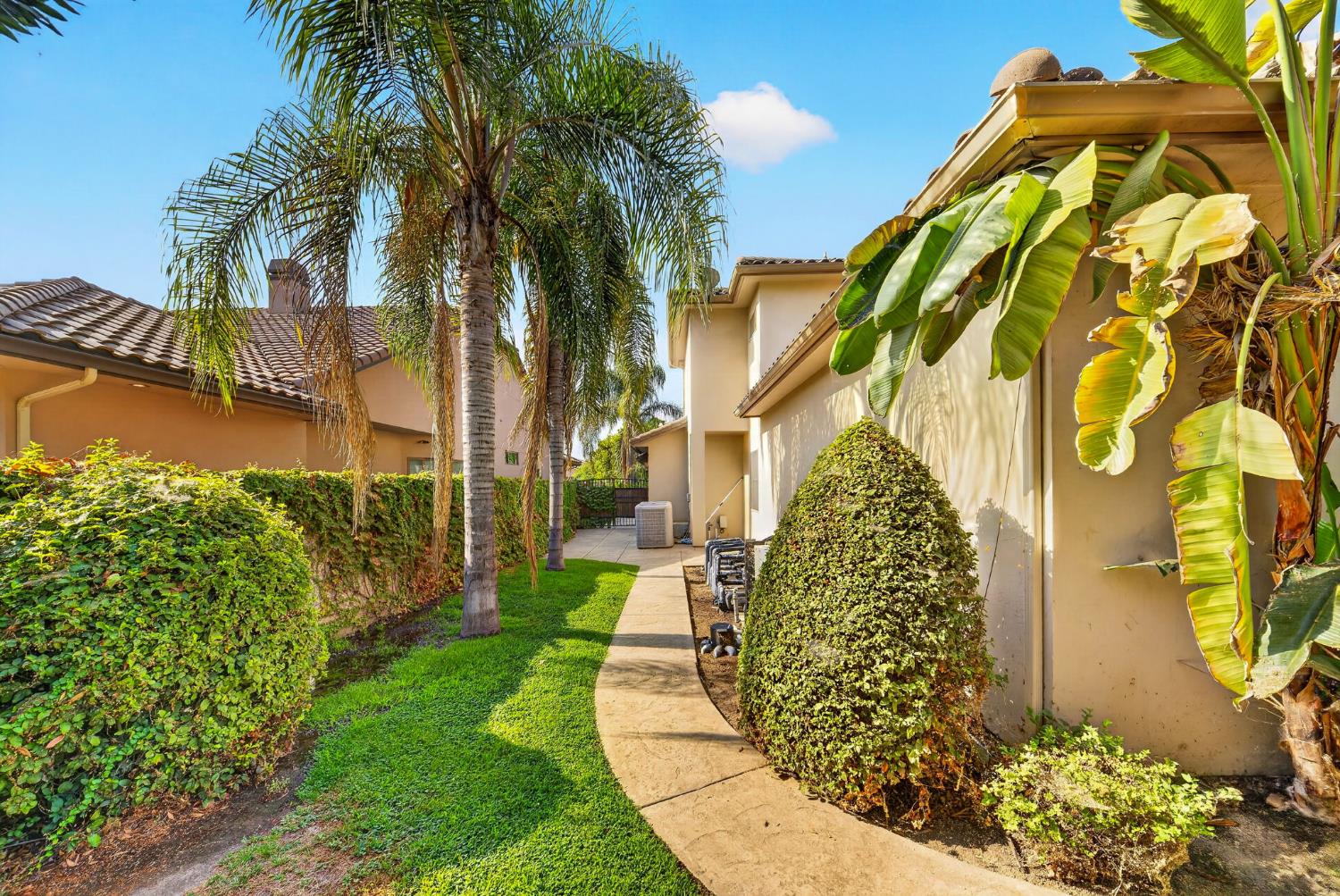 5034 W Firenze Ave, Visalia, CA 93291