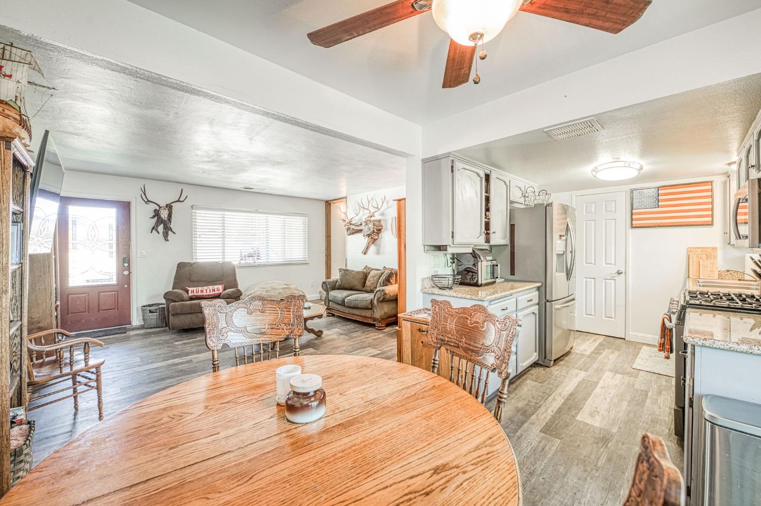 33799 Tocaloma Rd, Auberry, CA 93602