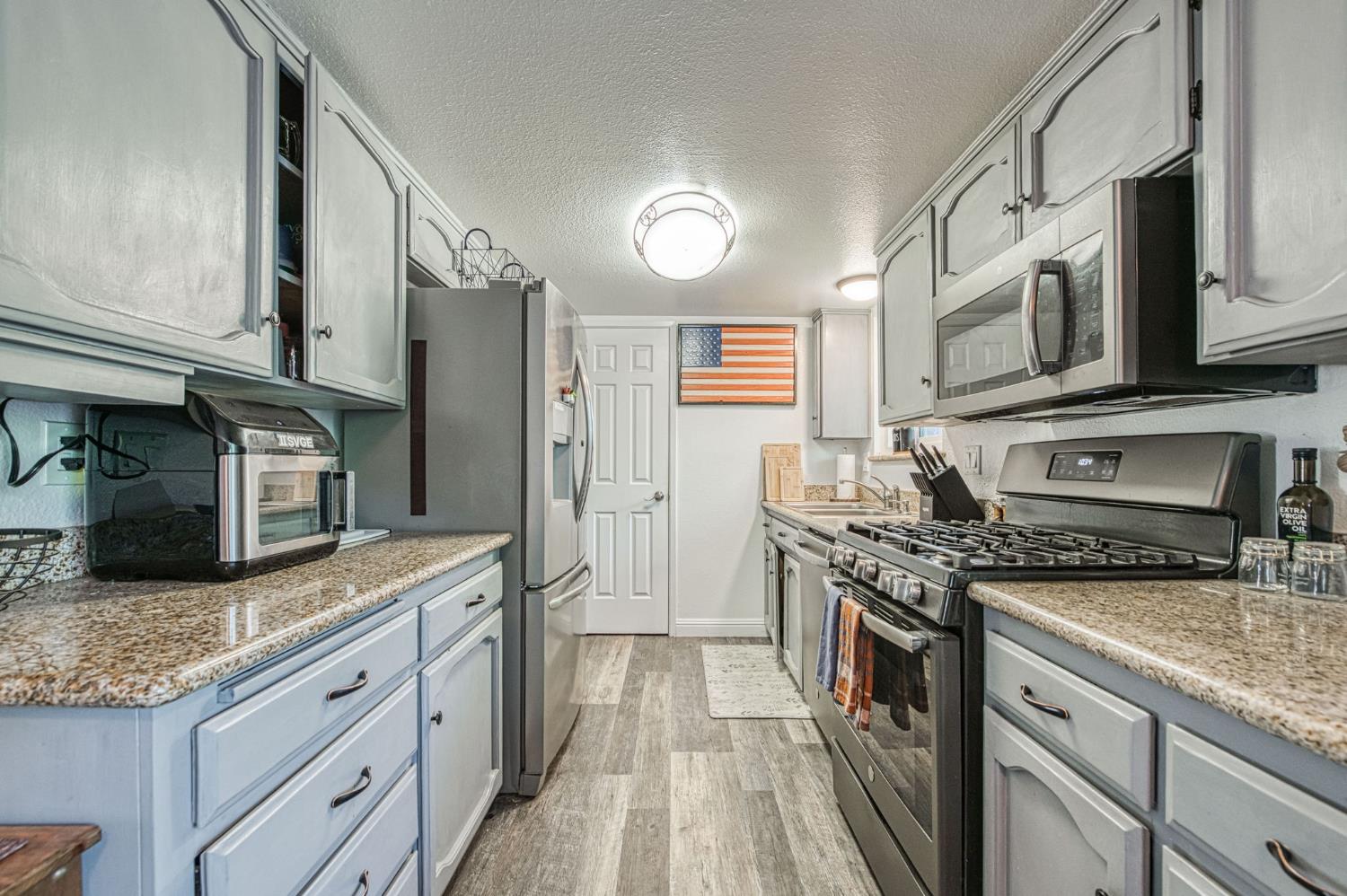 33799 Tocaloma Rd, Auberry, CA 93602