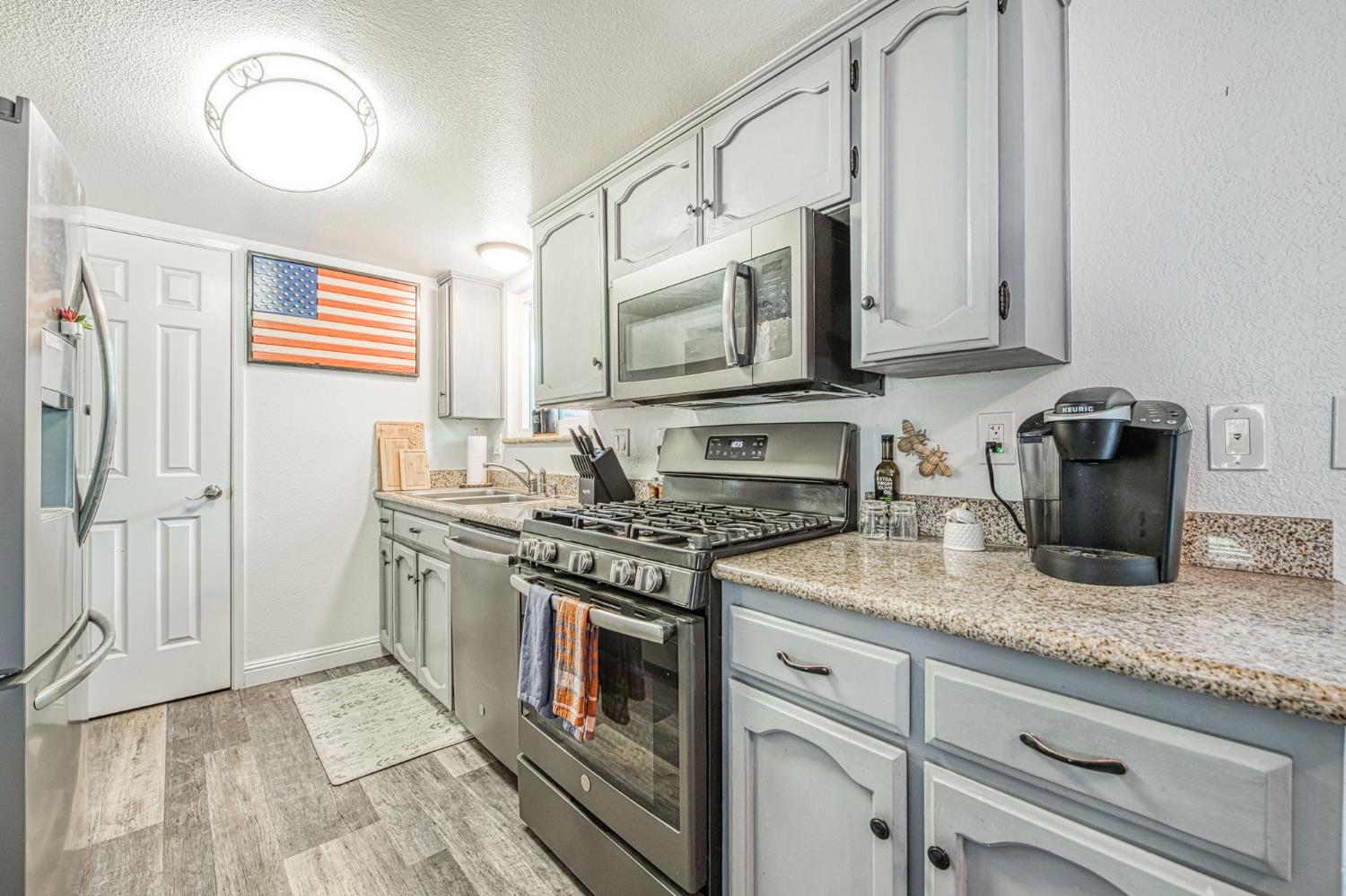 33799 Tocaloma Rd, Auberry, CA 93602