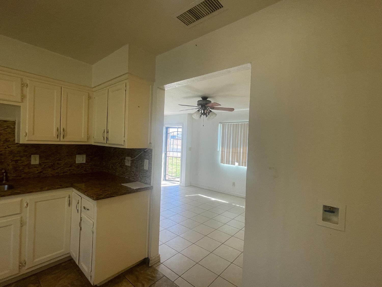 13495 S Marks, Caruthers, CA 93609