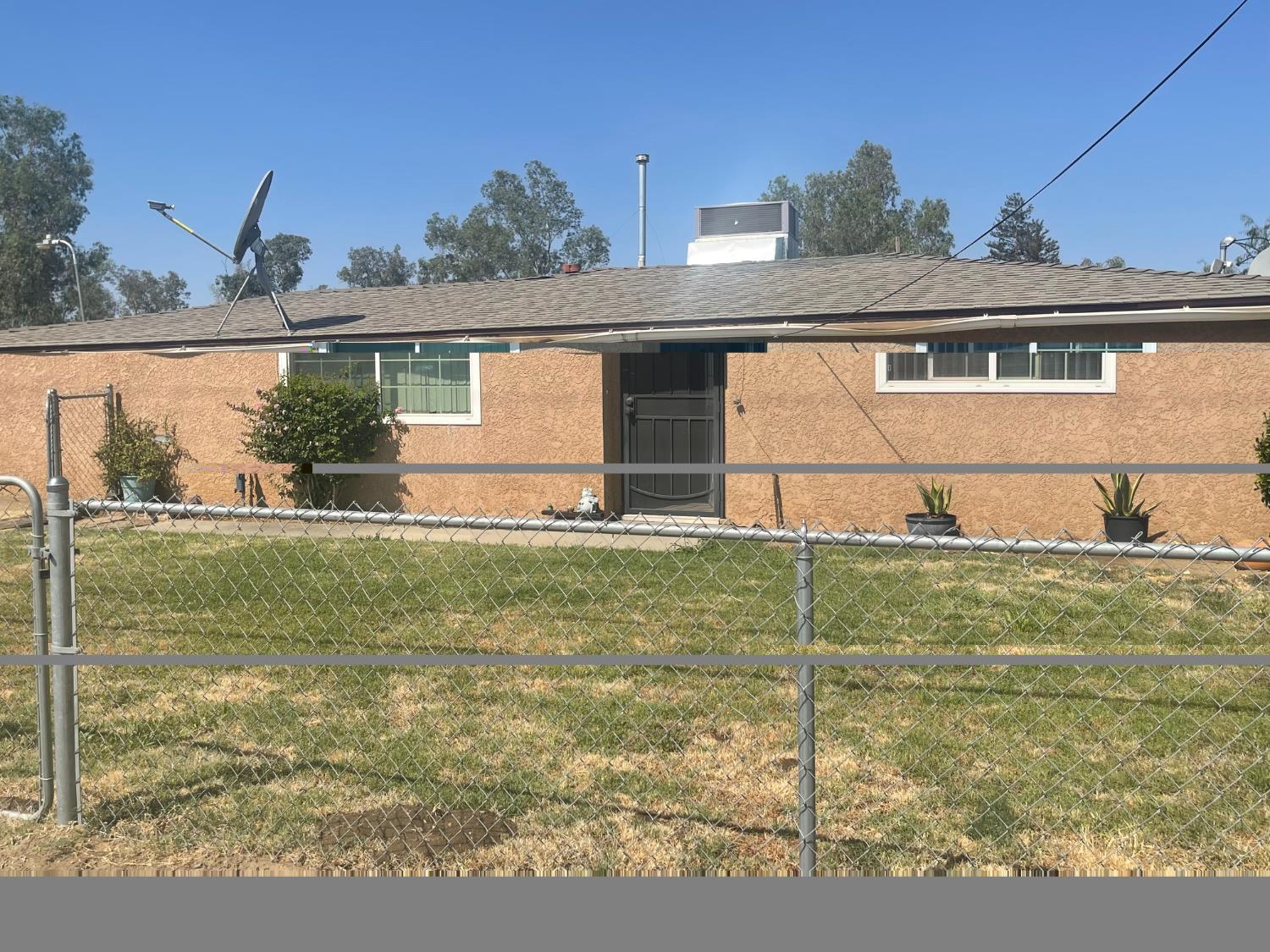 13495 S Marks, Caruthers, CA 93609
