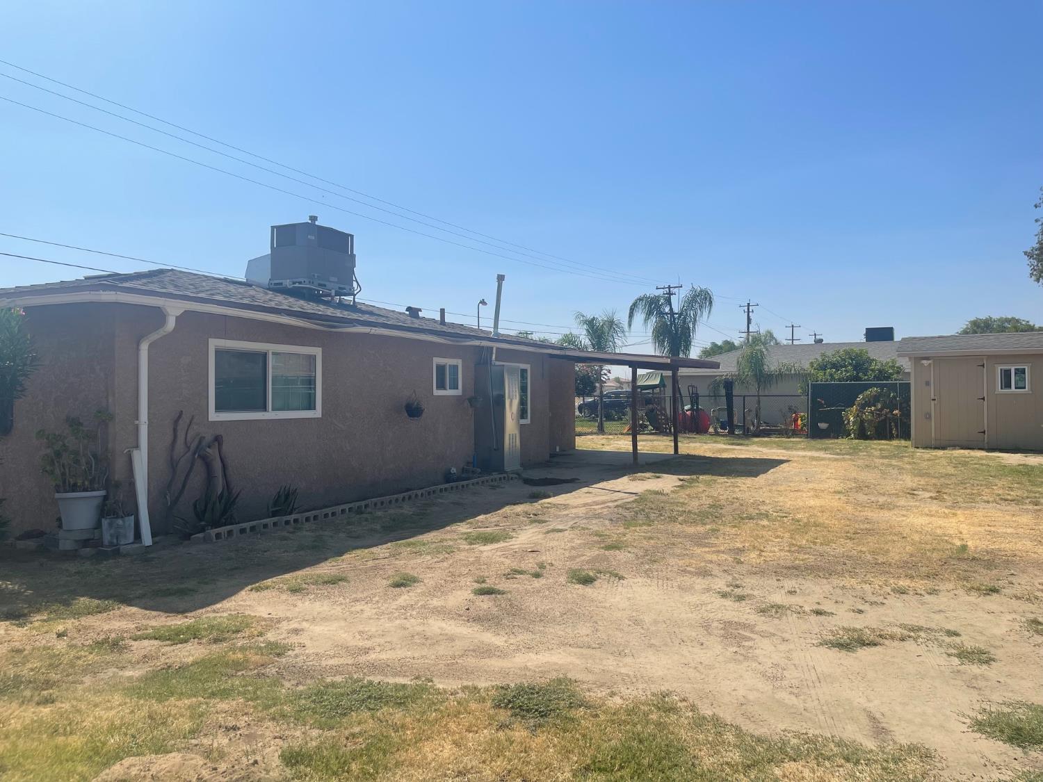 13495 S Marks, Caruthers, CA 93609