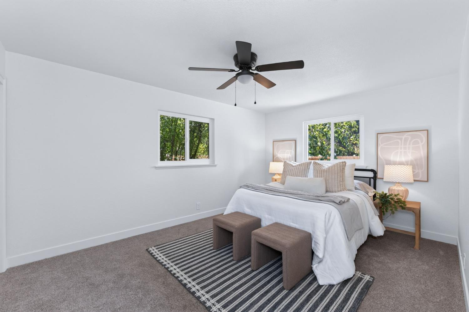 210 Sunnyside Ave, Clovis, CA 93611