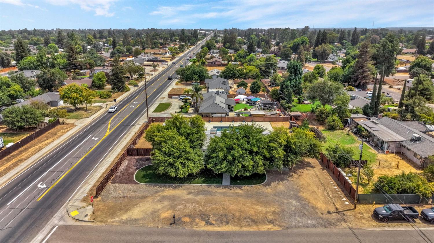 11975 Charlton Rd, Madera, CA 93636