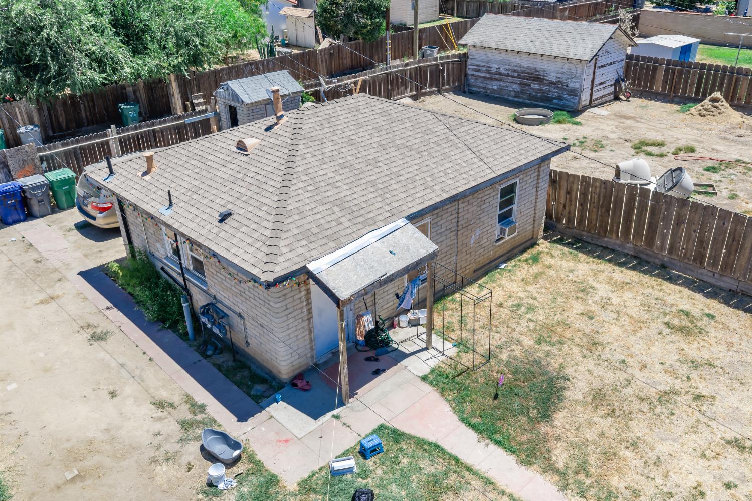 417 S J St, Madera, CA 93637