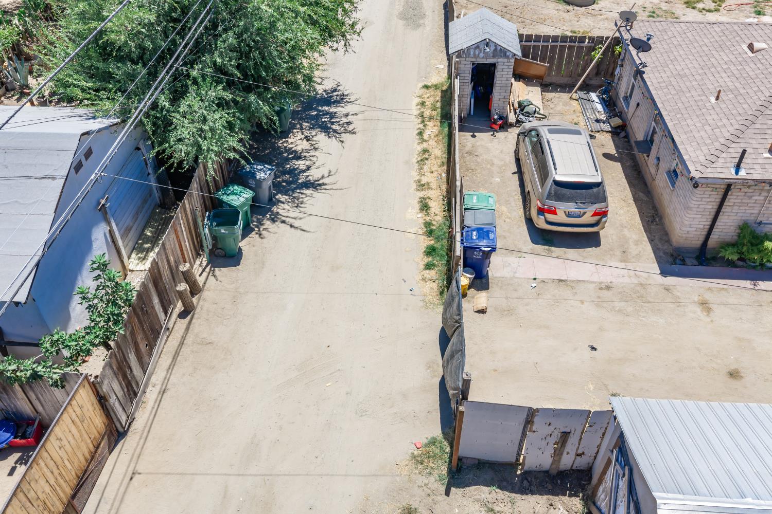 417 S J St, Madera, CA 93637