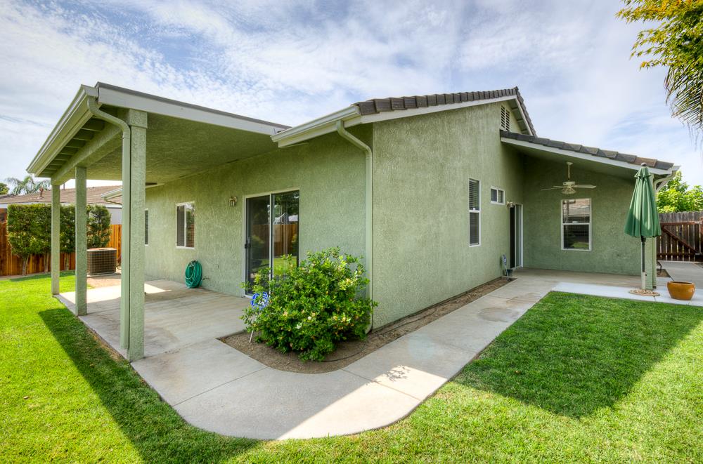 5683 E Grove Ave, Fresno, CA 93727