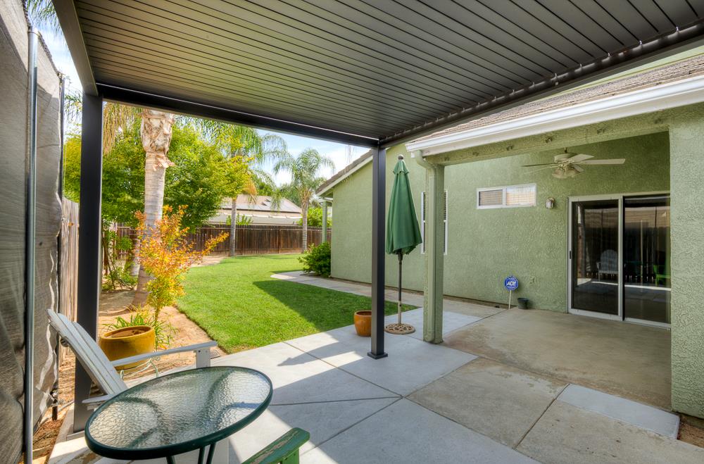 5683 E Grove Ave, Fresno, CA 93727