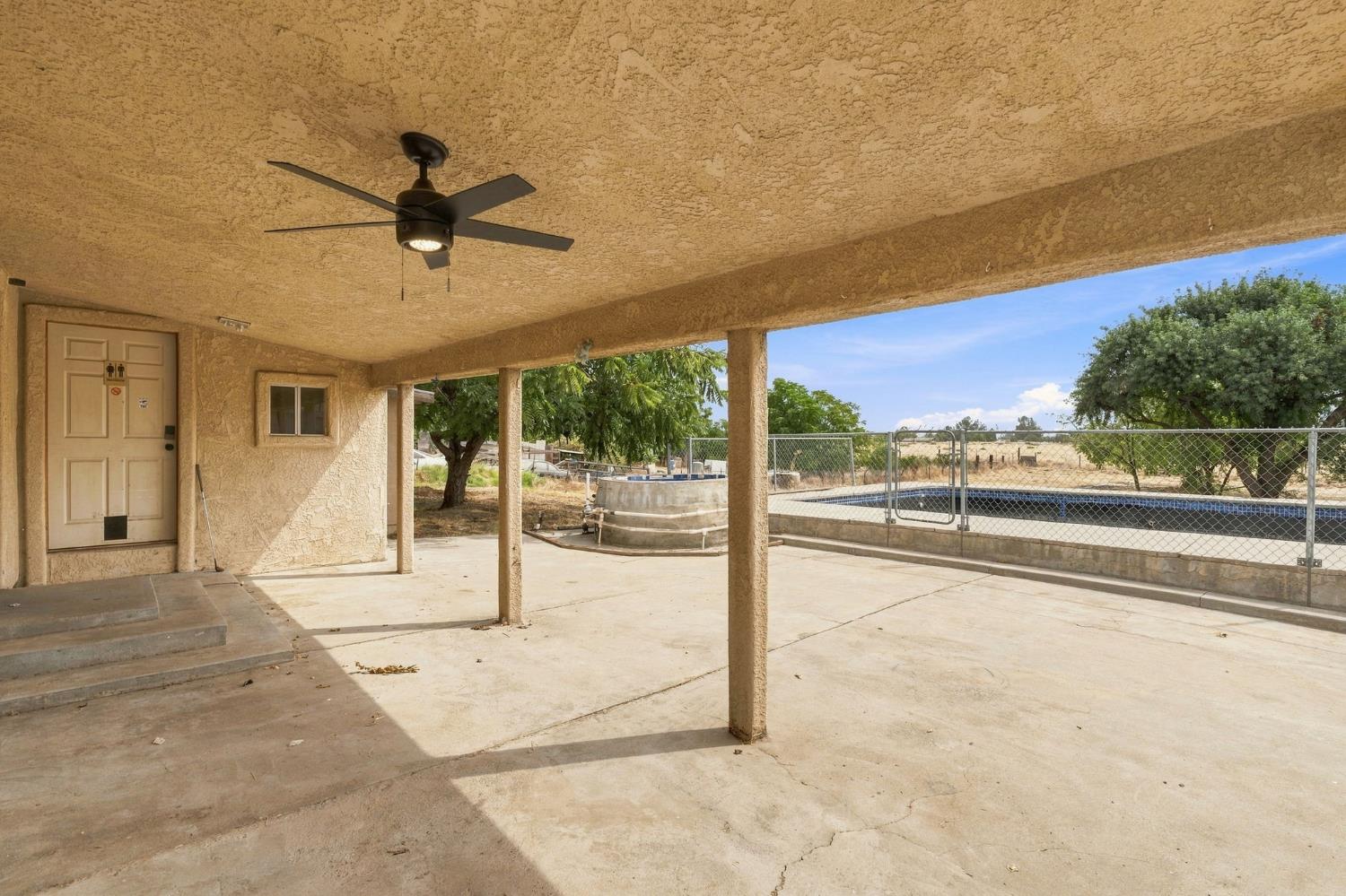 14735 Road 28, Madera, CA 93638