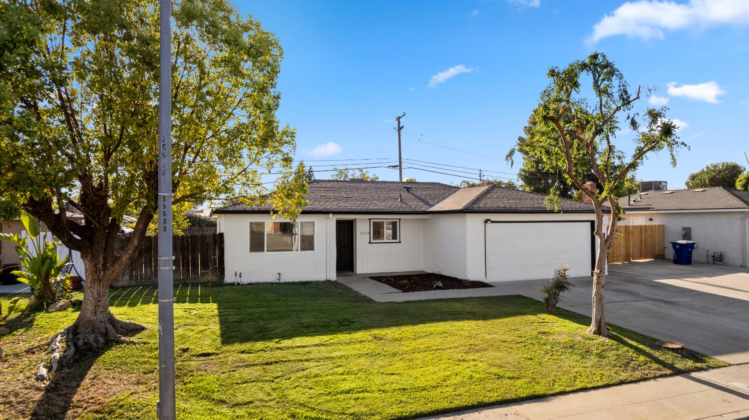 3298 Claremont Ave, Clovis, CA 93611