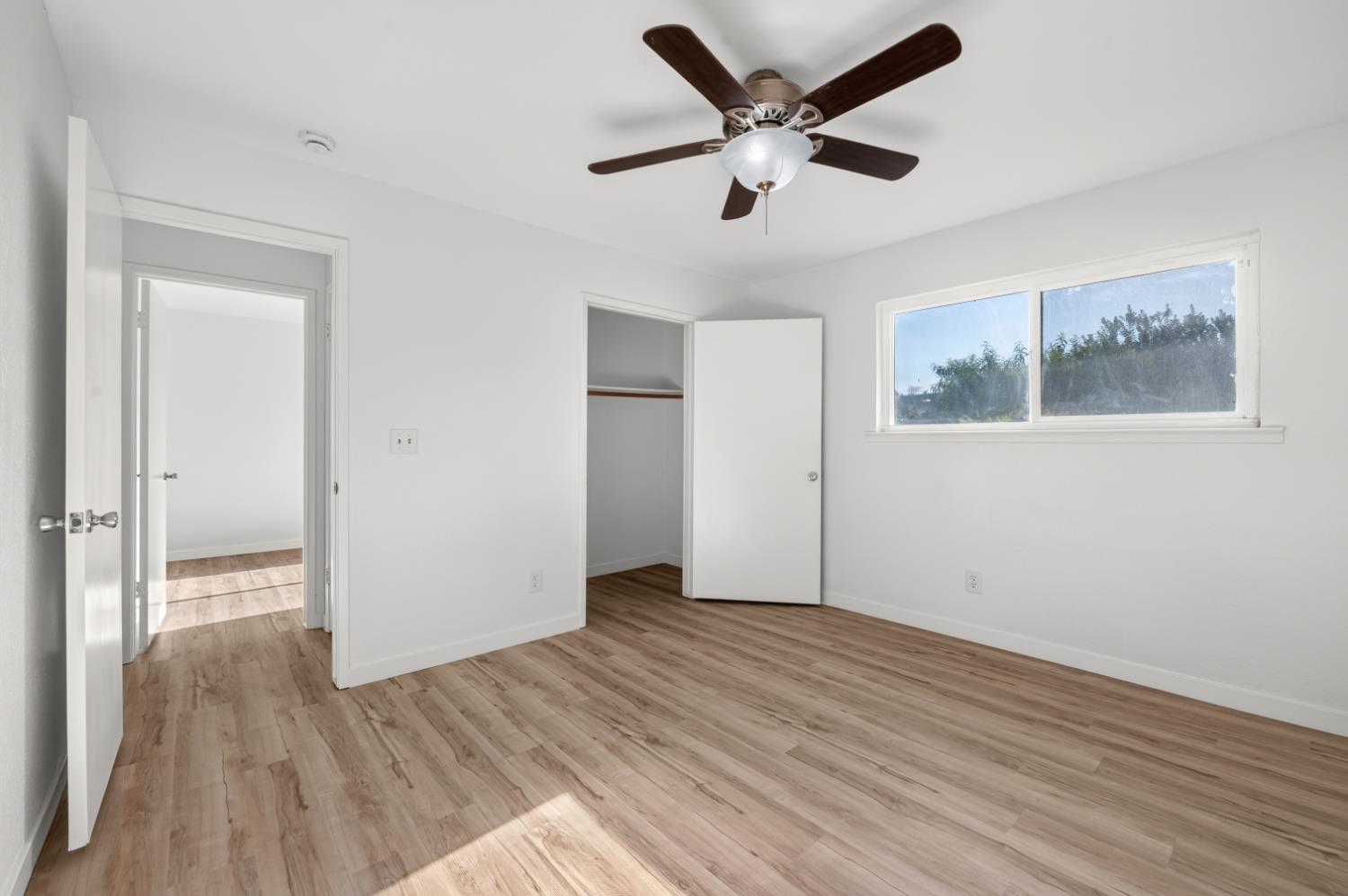 3298 Claremont Ave, Clovis, CA 93611