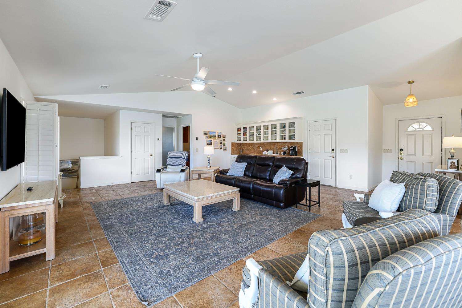 27427 Sky Harbour Rd, Friant, CA 93626
