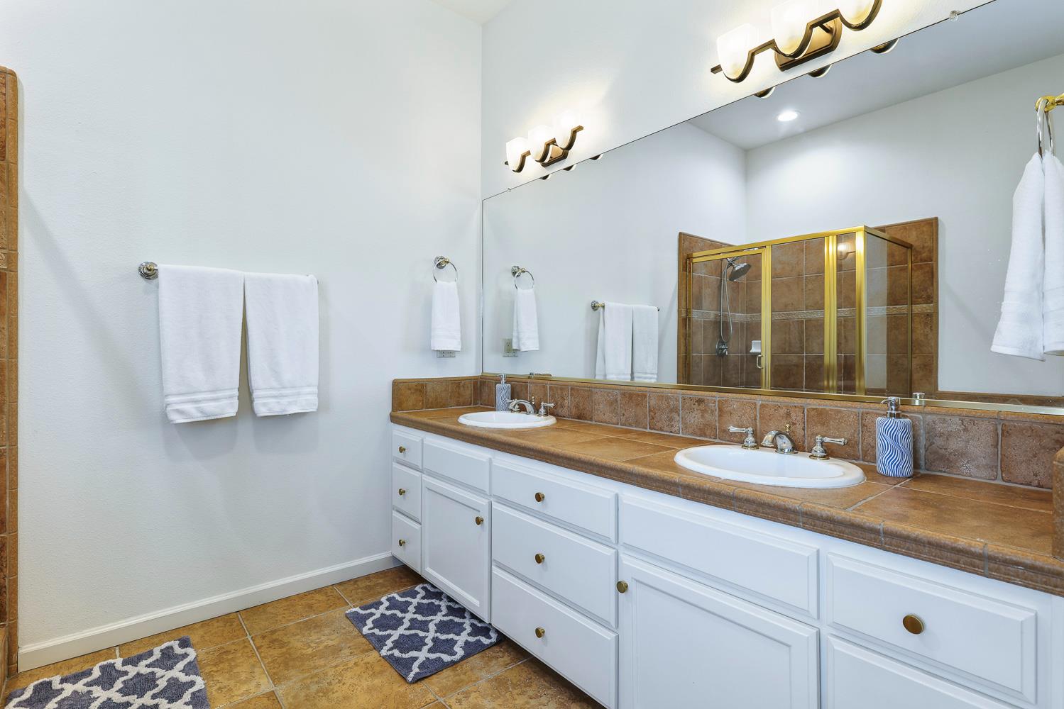 27427 Sky Harbour Rd, Friant, CA 93626