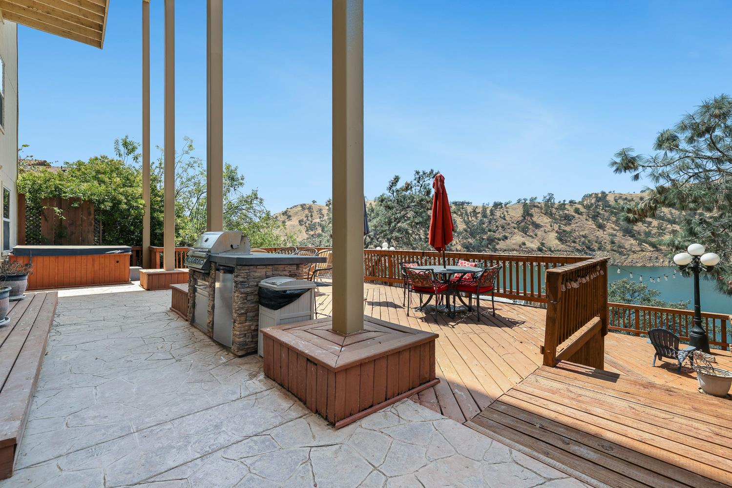 27427 Sky Harbour Rd, Friant, CA 93626