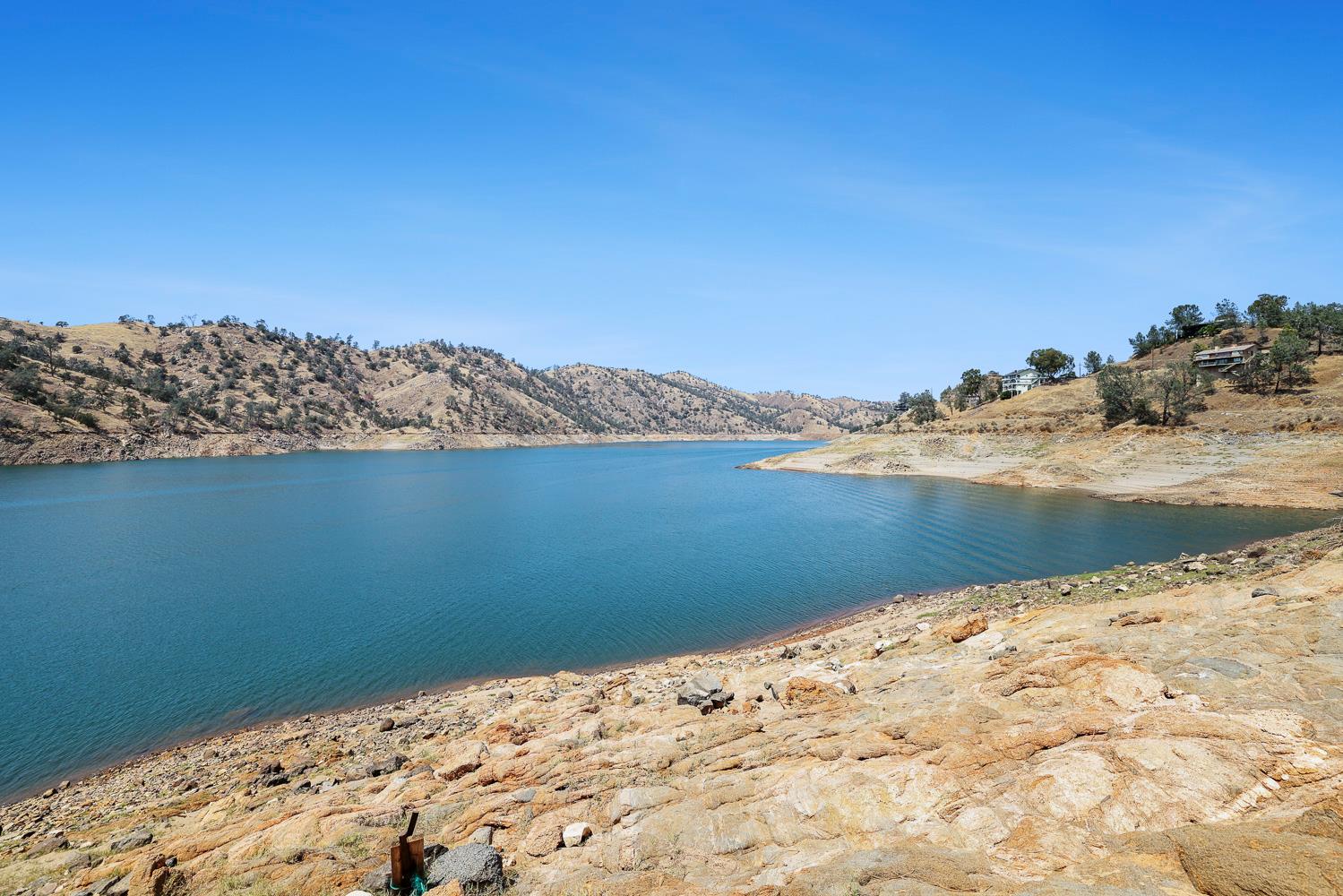 27427 Sky Harbour Rd, Friant, CA 93626