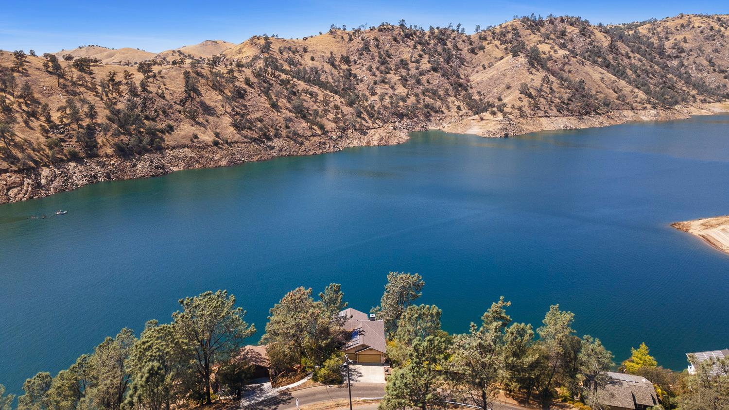 27427 Sky Harbour Rd, Friant, CA 93626