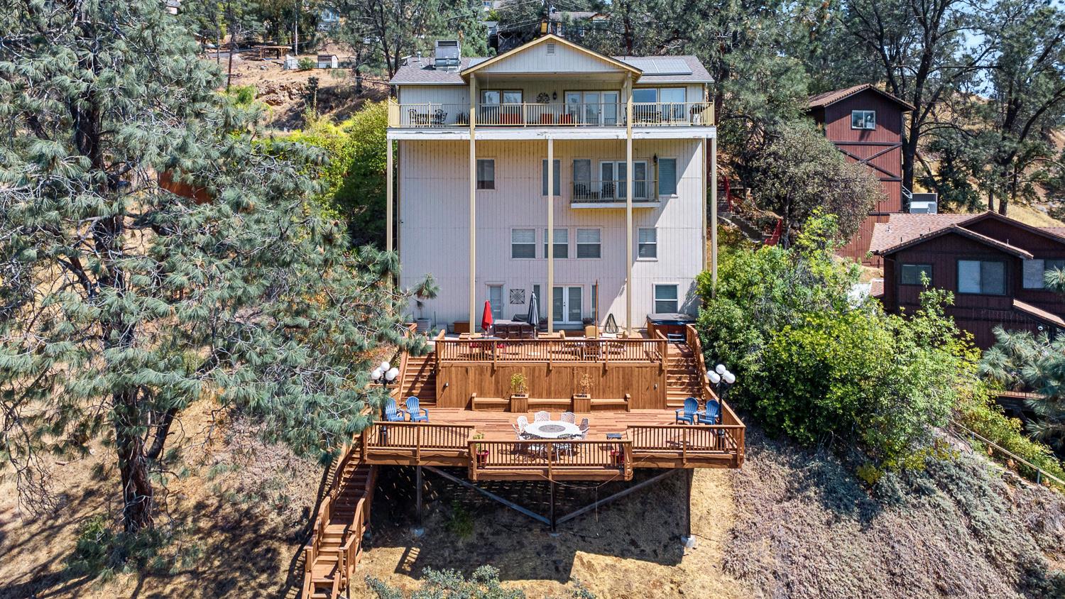 27427 Sky Harbour Rd, Friant, CA 93626