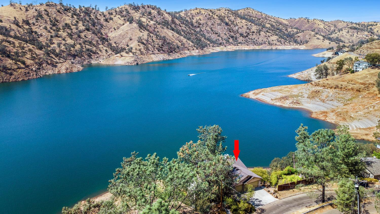 27427 Sky Harbour Rd, Friant, CA 93626