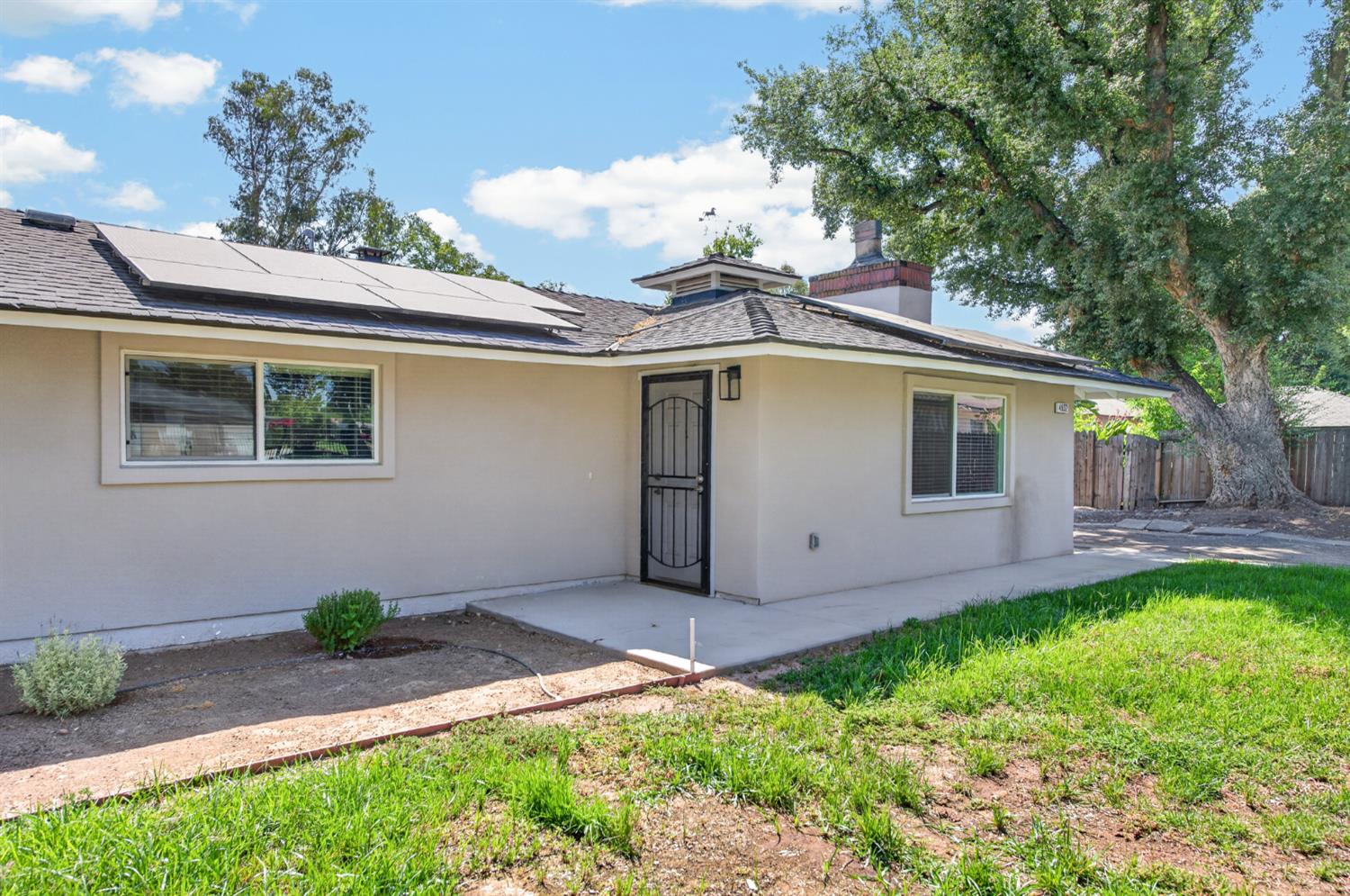 4832 N Fruit Ave, Fresno, CA 93705
