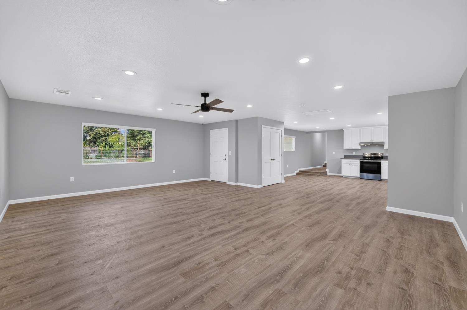 4832 N Fruit Ave, Fresno, CA 93705