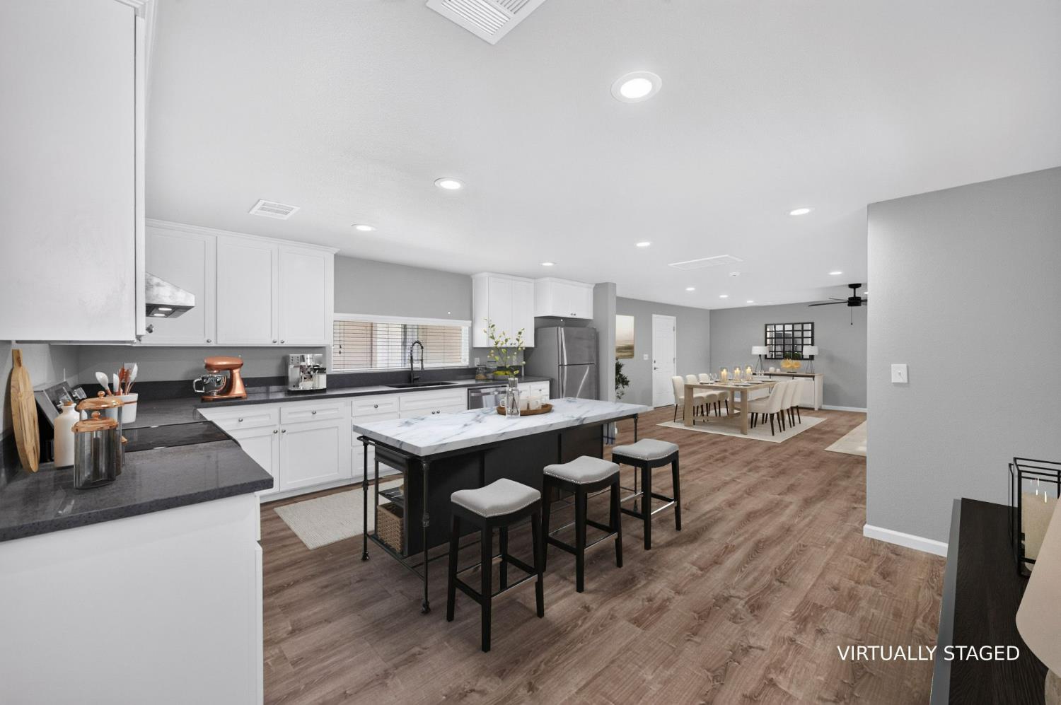 4832 N Fruit Ave, Fresno, CA 93705
