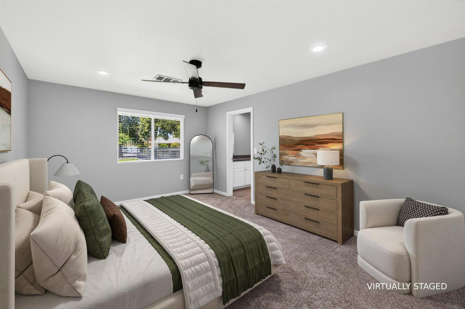 4832 N Fruit Ave, Fresno, CA 93705