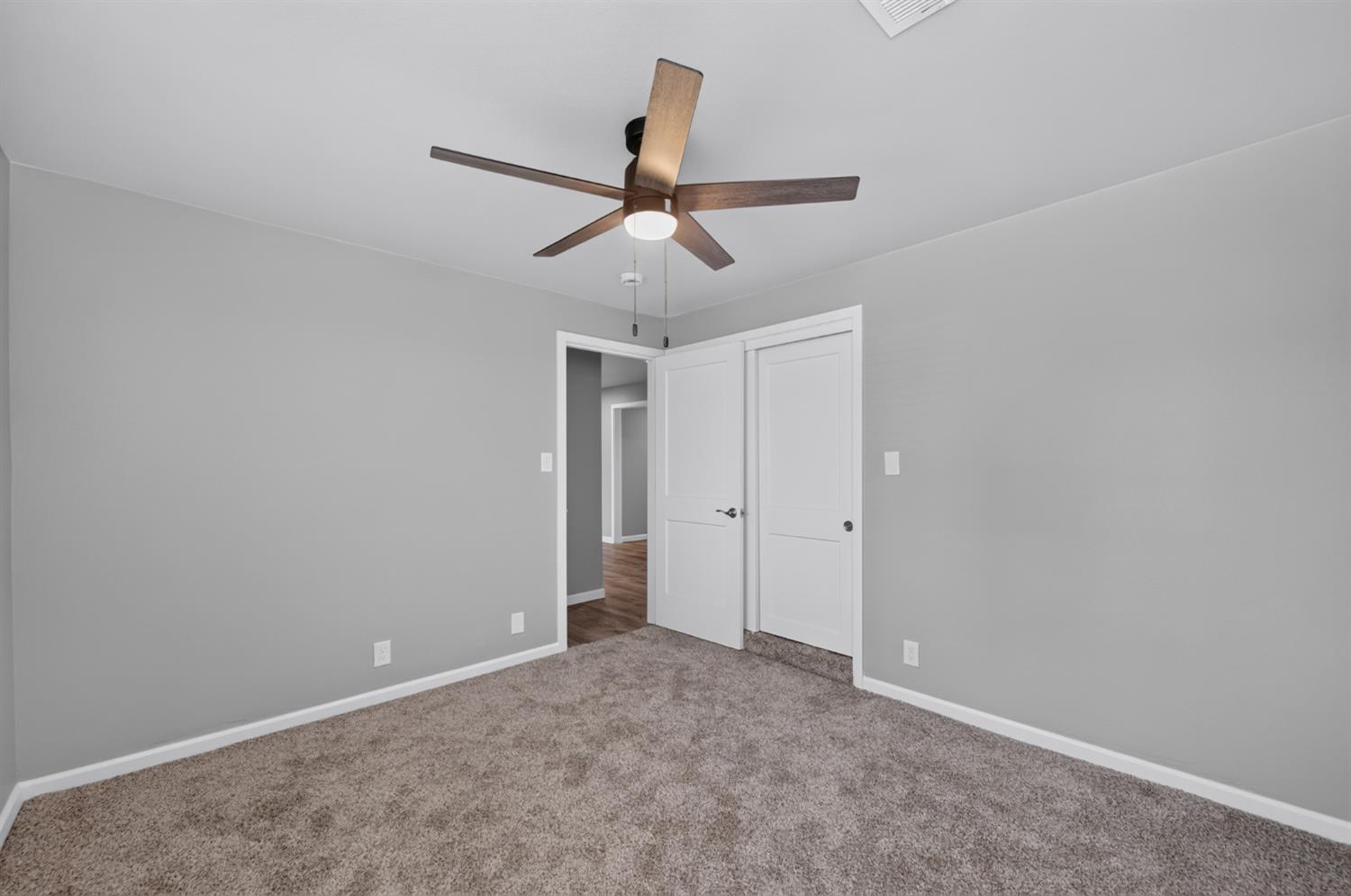 4832 N Fruit Ave, Fresno, CA 93705
